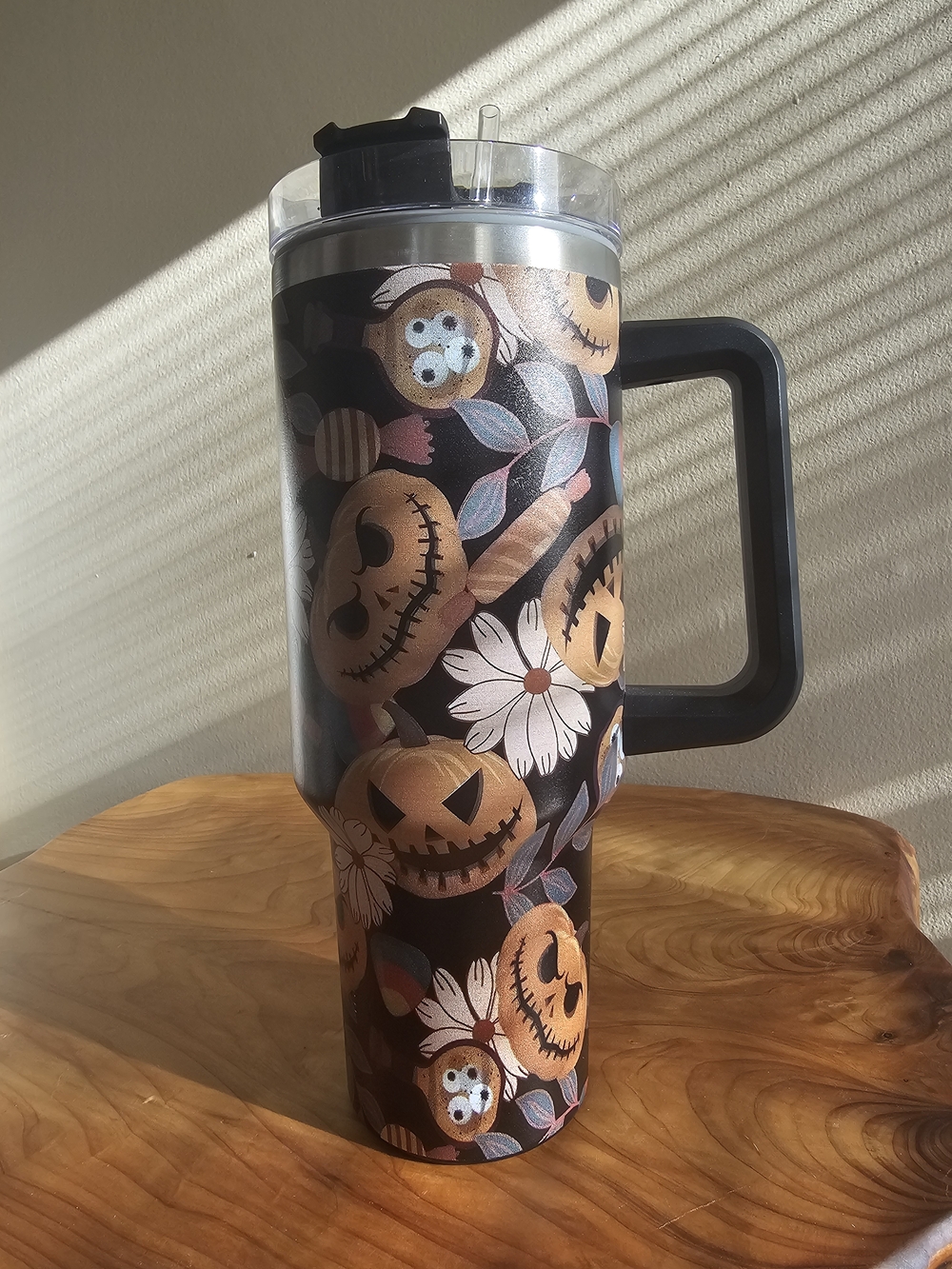Halloween Pumpkin and Daisy Tumbler with Straw - Picture 2 of 6